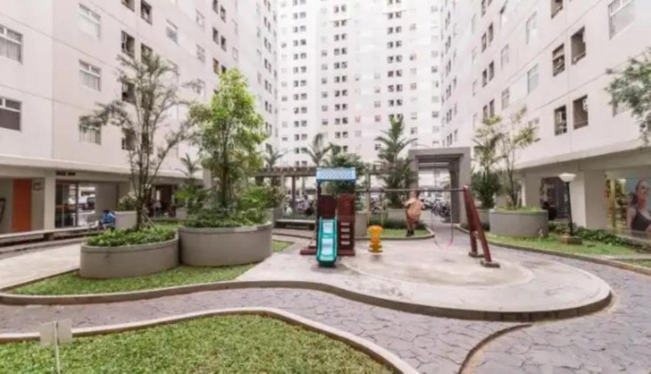 Apartment Kalibata City By Ari Jakarta Eksteriør billede