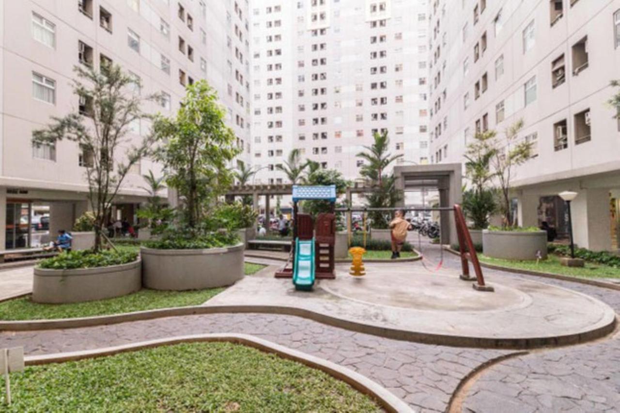 Apartment Kalibata City By Ari Jakarta Eksteriør billede